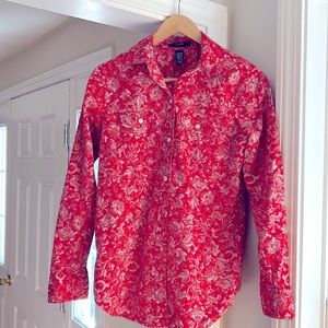 A beautiful Chaps shirt/blouse.